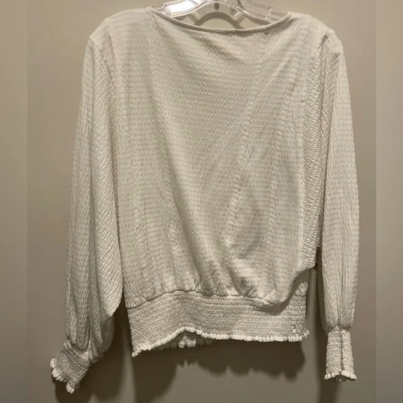 Anthropologie Smocked Top. White. Size S. - Picture 4 of 5